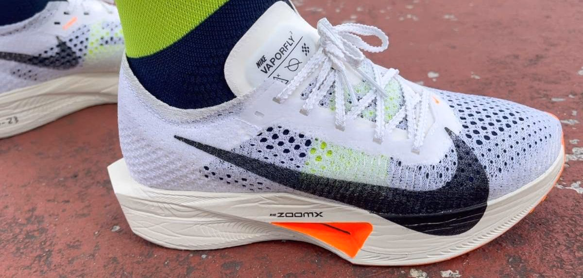 ¿Son legales los zapatos de carbono?